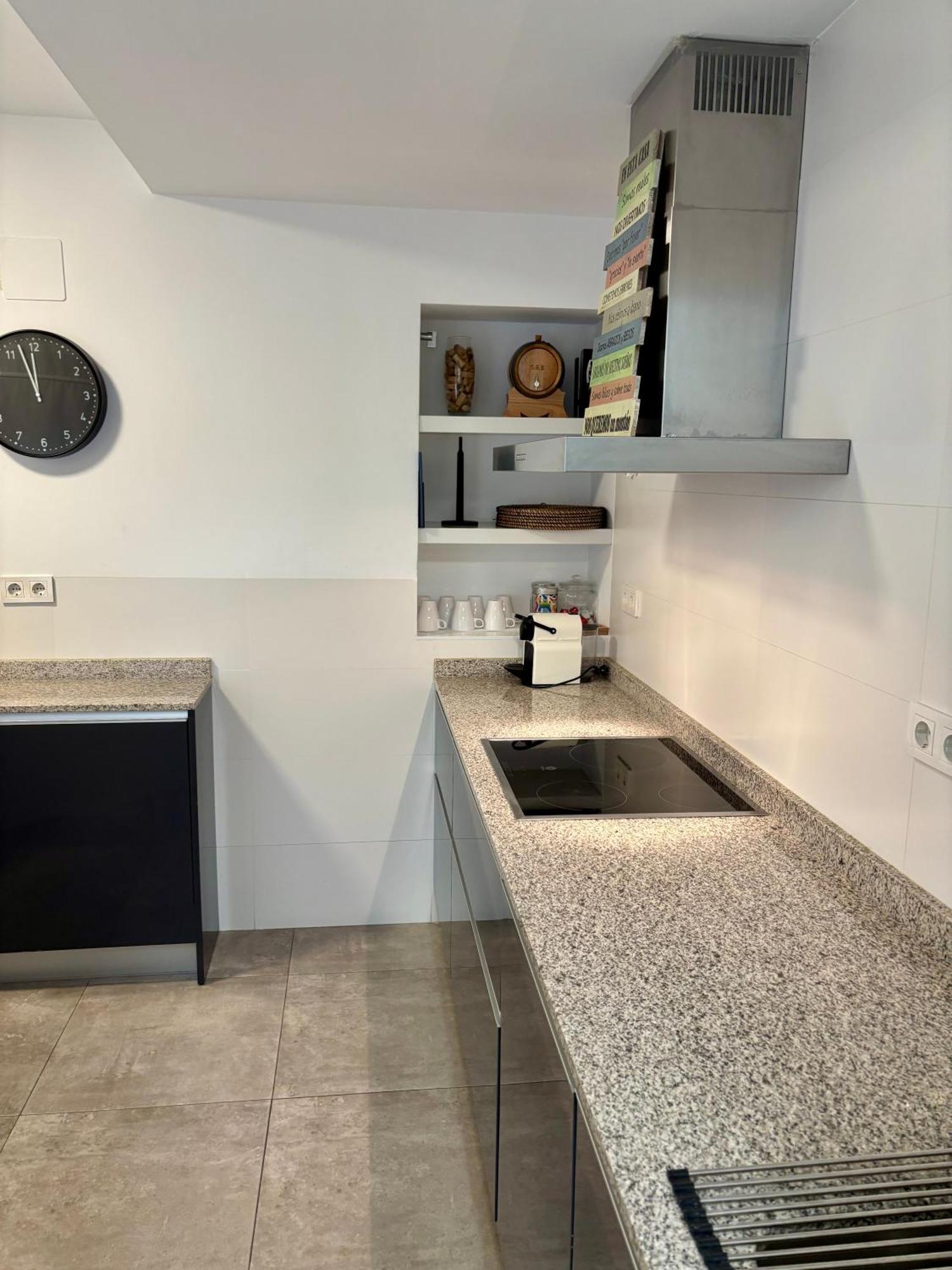 Valladares Free Parking Center Apartamento *